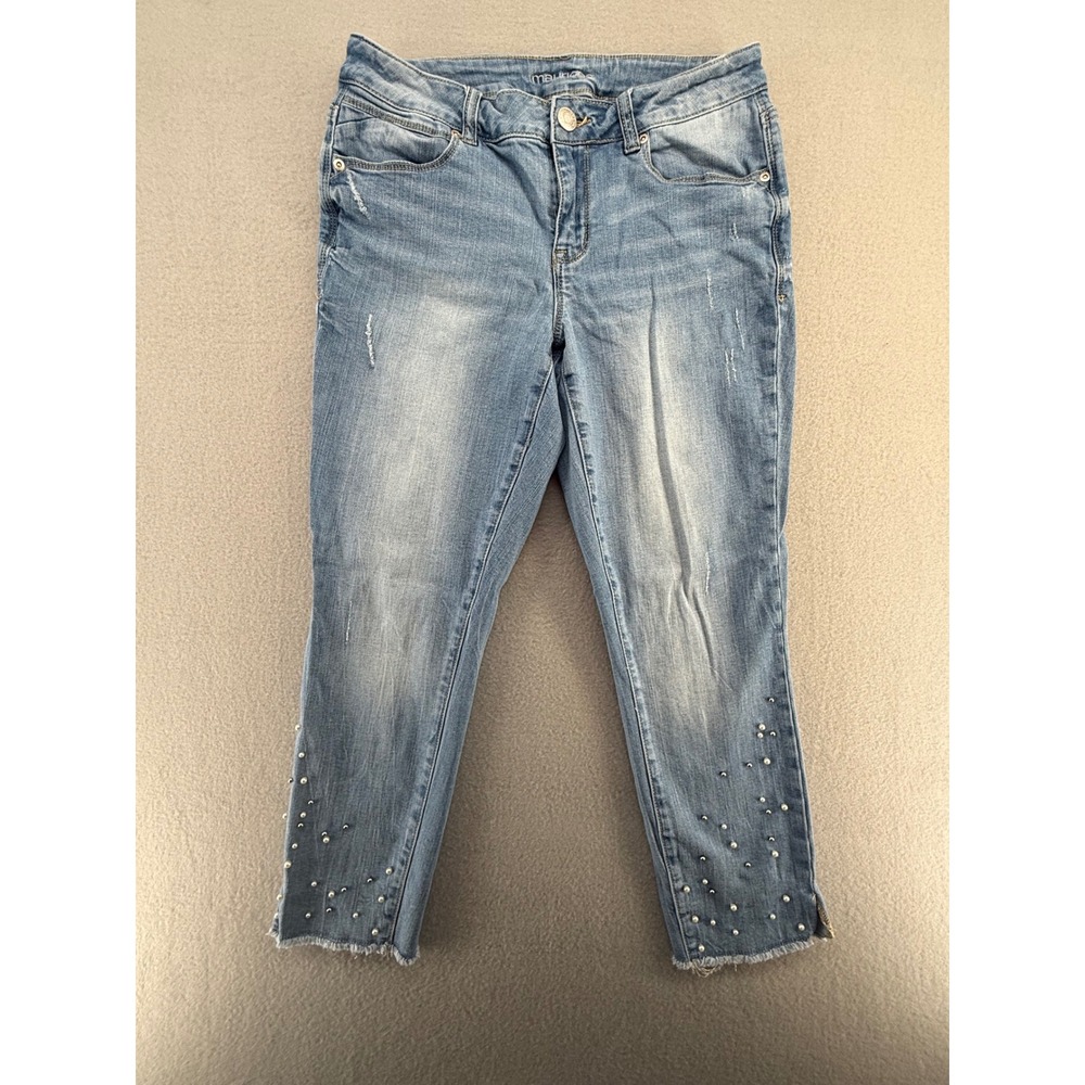 Maurices Pearl Embellished Cropped Jeans Light Wash Raw Hem Size 5/6